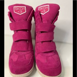 skechers pink wedge sneakers